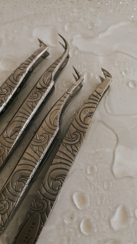 StyleLash professional lash tweezers for classic volume and lash isolation